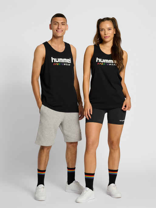 hmlRAINBOW SPORTSWEAR TANKTOP, 2001, model
