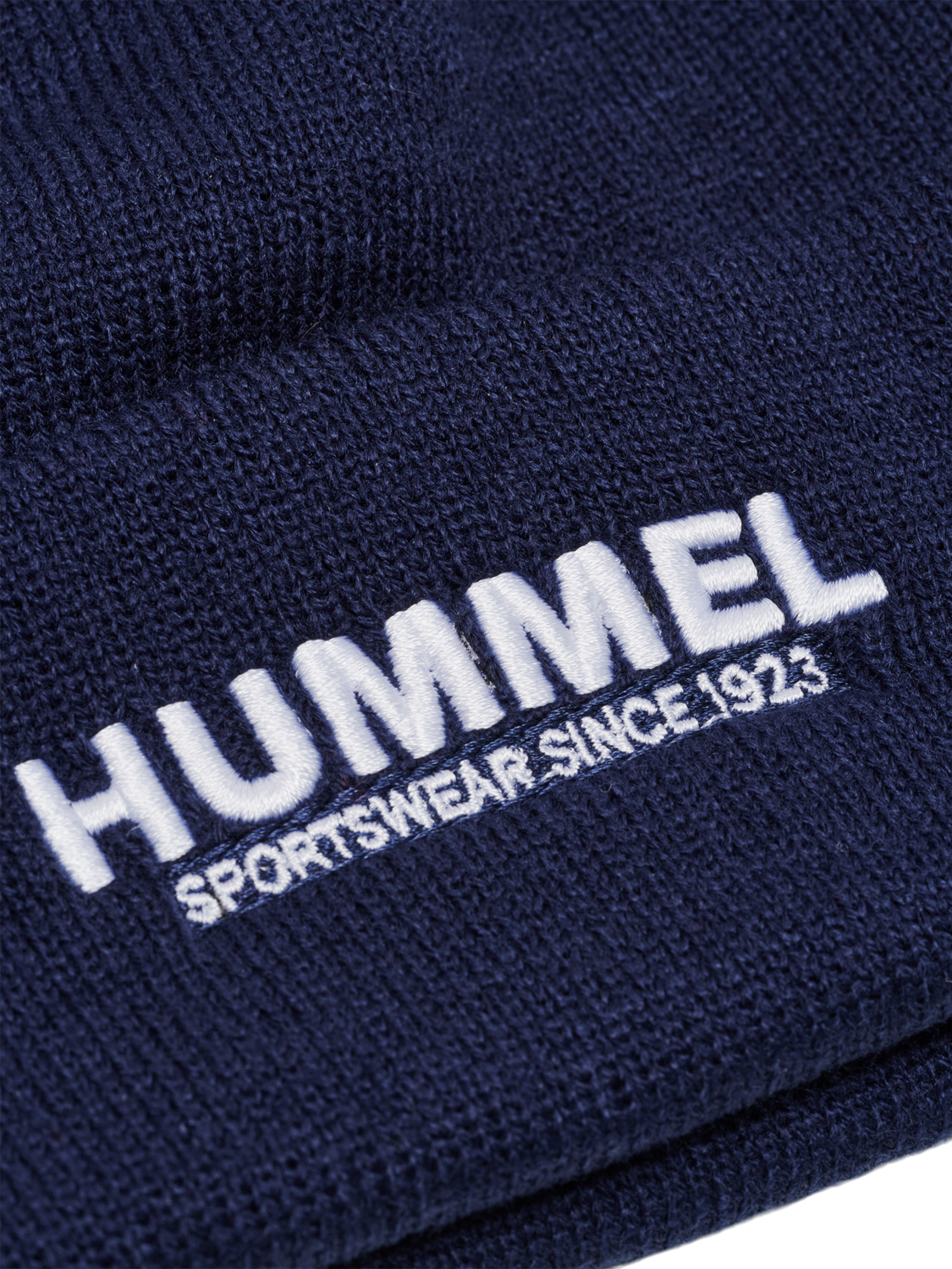 hmlLEGACY CORE BEANIE, PEACOAT, packshot
