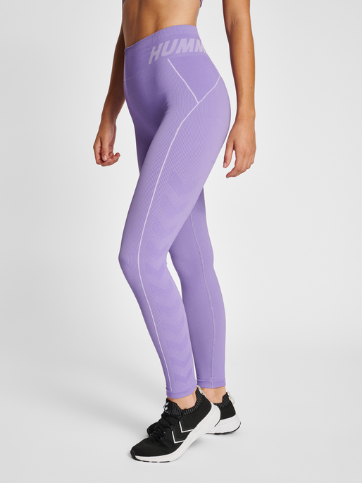 hmlTE CHRISTEL SEAMLESS MW TIGHTS, PAISLEY PURPLE/LAVENDER MELANG, model