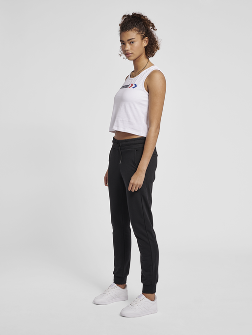 hmlIC TEXAS CROPPED TANKTOP, 9073, model