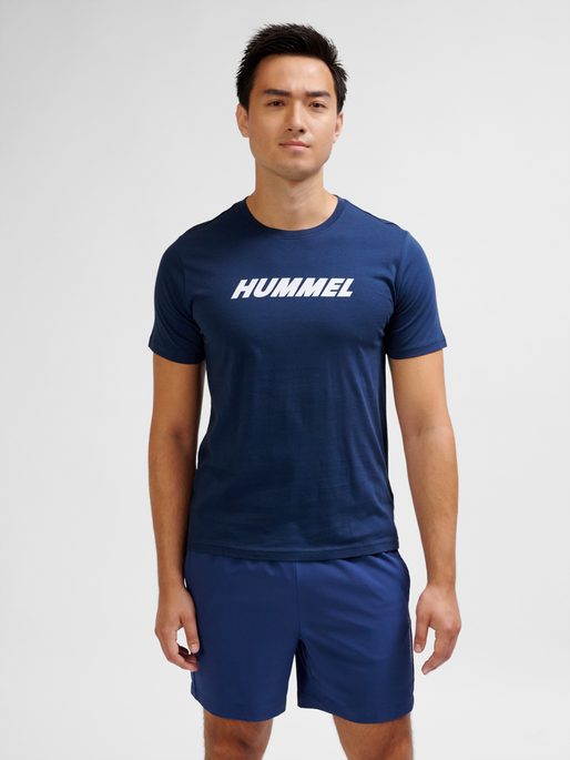 hmlELEMENTAL LOGO COTTON TEE, DRESS BLUES, model
