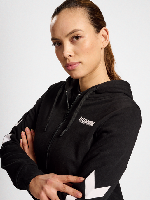hmlLEGACY WOMAN ZIP HOODIE, 2001, model
