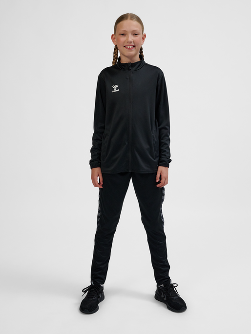 hmlESSENTIAL TRACK JACKET KIDS, BLACK, model