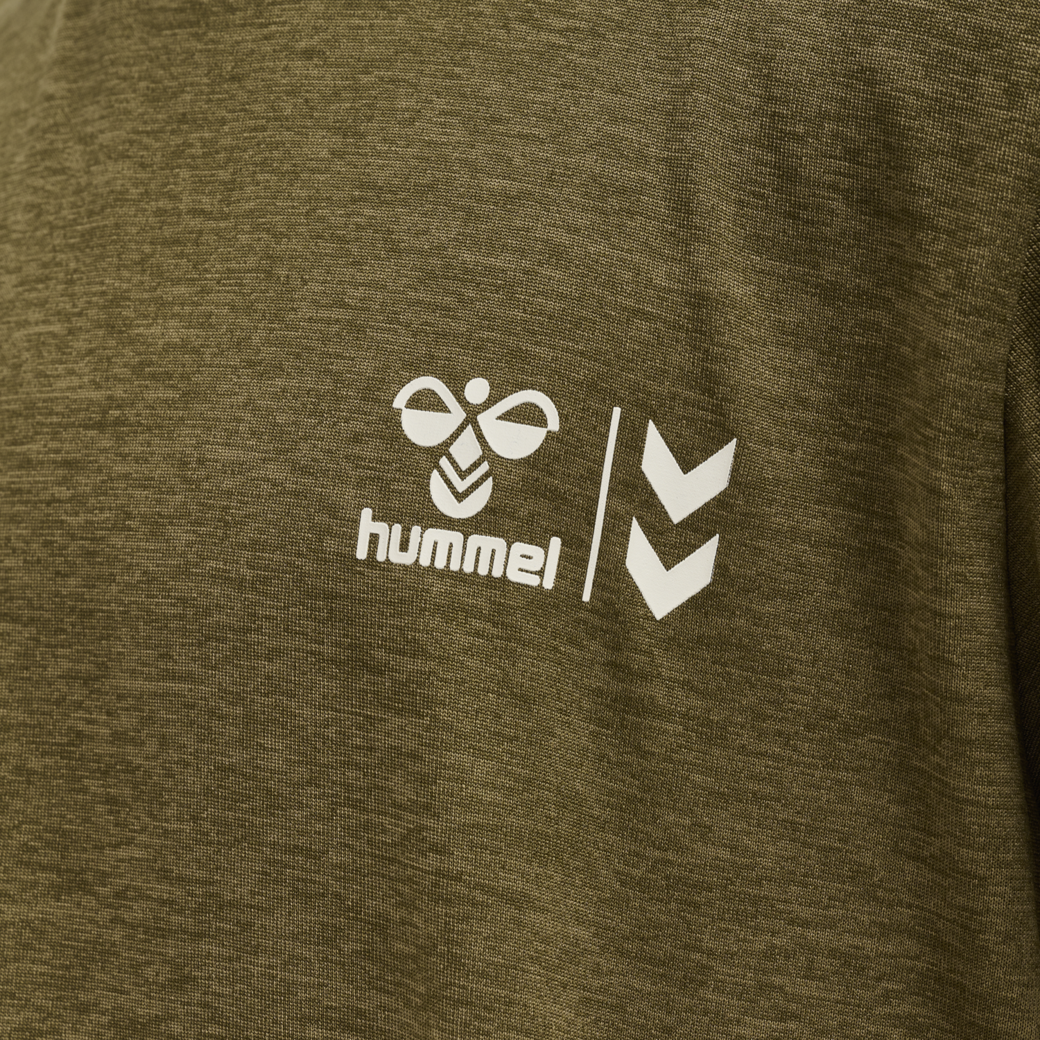 hmlMUSTRAL T-SHIRT S/S, DARK OLIVE, packshot