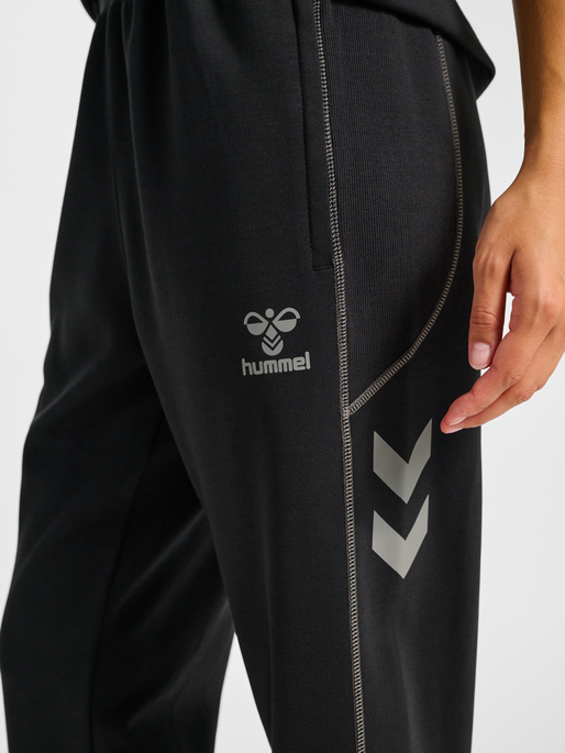 hmlMOVE 2.0 PANTS WOMAN, BLACK, model
