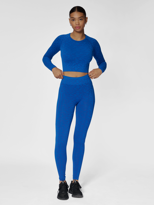 hmlMT LEO SEAMLESS MW TIGHTS, OLYMPIAN BLUE/SODALITE BLUE ME, model