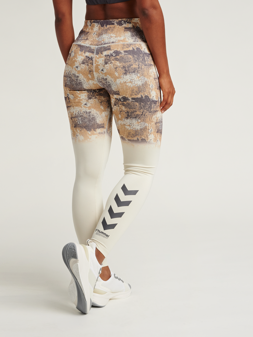 hmlLOTUS HIGH WAIST TIGHTS , 9804, model