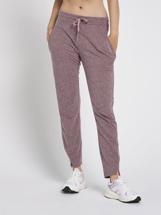hmlZANDRA REGULAR PANTS, 8035, model