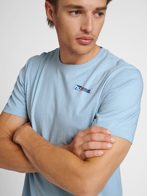 hmlIC MARTY T-SHIRT, 7188, model