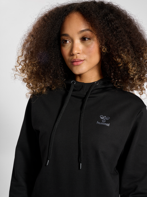 hmlOFFGRID COTTON HOODIE WO, JET BLACK/FORGED IRON, model