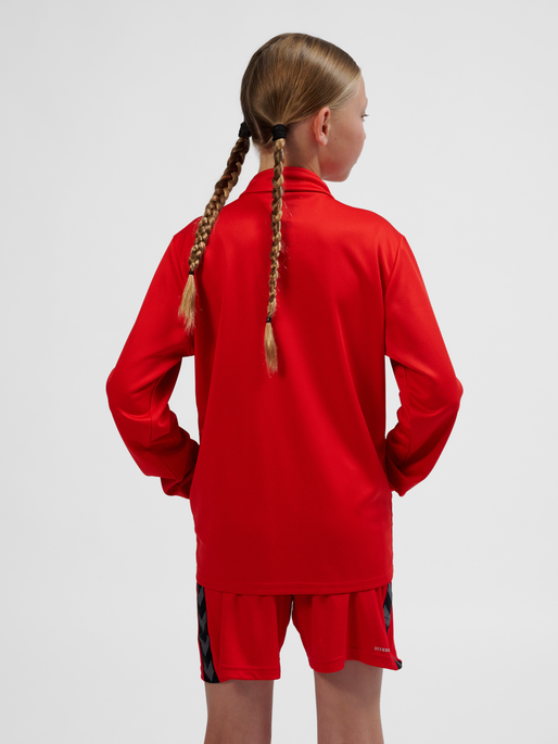 hmlESSENTIAL TRACK JACKET KIDS, TRUE RED, model