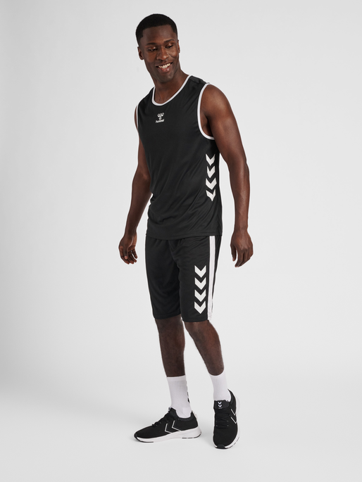 hmlCORE XK BASKET JERSEY, BLACK, model