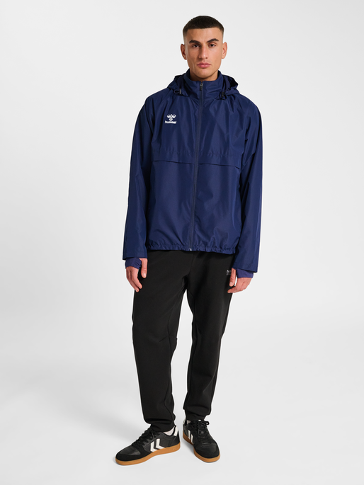 hmlGO SHELL JACKET, MARINE, model