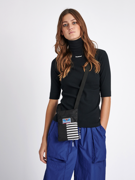 hmlCAROLINE RIB TURTLENECK S/S, 2001, model