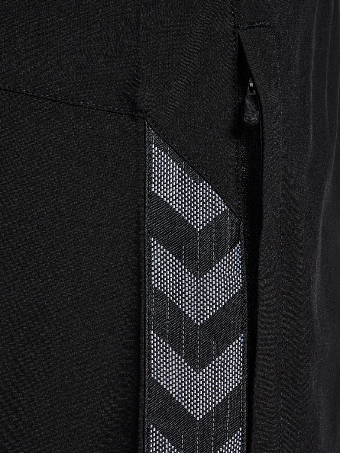 hmlAUTHENTIC WOVEN SHORTS WOMAN, BLACK, packshot