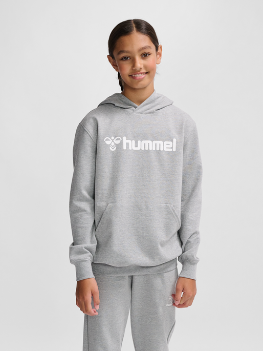 hmlGO 2.0 LOGO HOODIE KIDS, GREY MELANGE, model