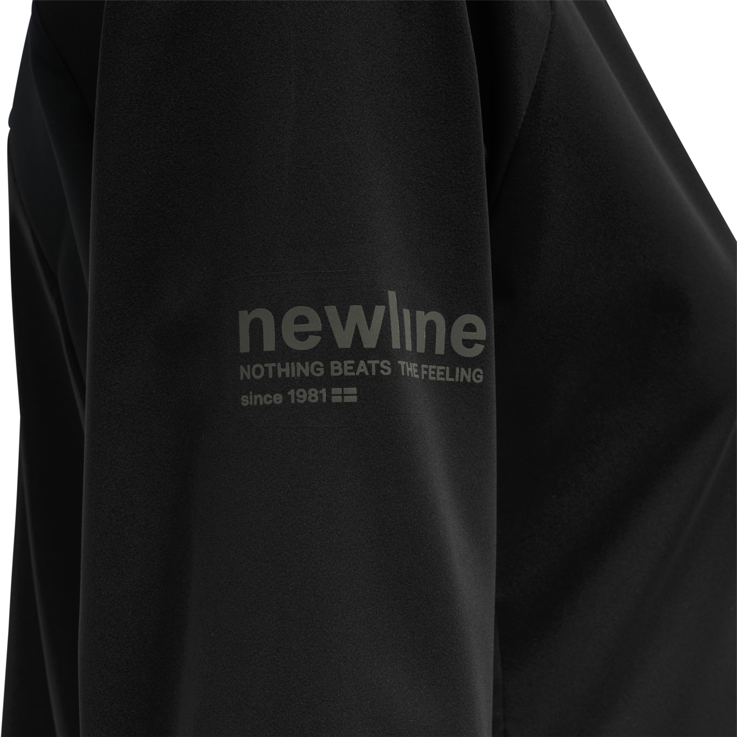 WOMEN SHELL JACKET, 2001, packshot
