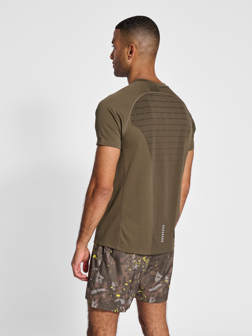 nwlLAKELAND T-SHIRT S/S MEN, CROCODILE, model