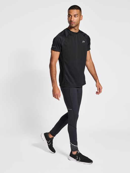 nwlLAKELAND T-SHIRT S/S MEN, BLACK, model