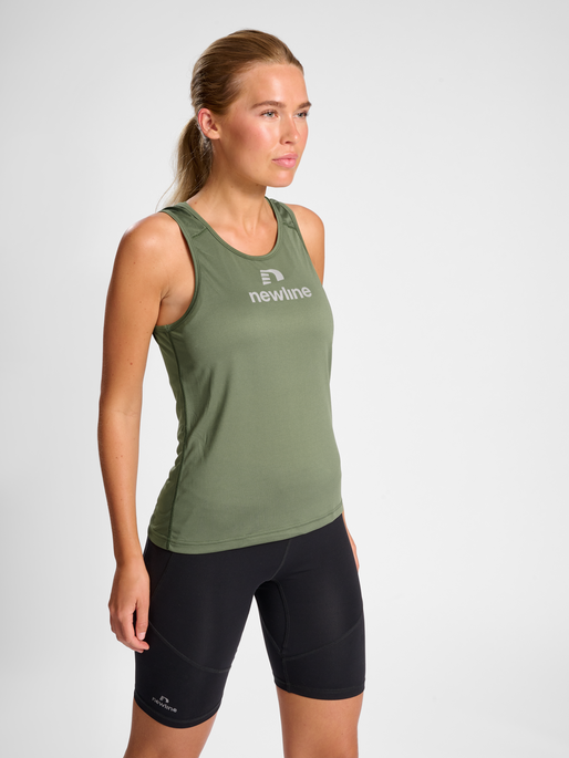 nwlBEAT SINGLET WOMAN, 6754, model