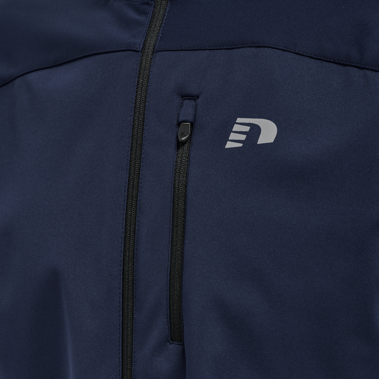 MEN CORE CROSS JACKET, BLACK IRIS, packshot