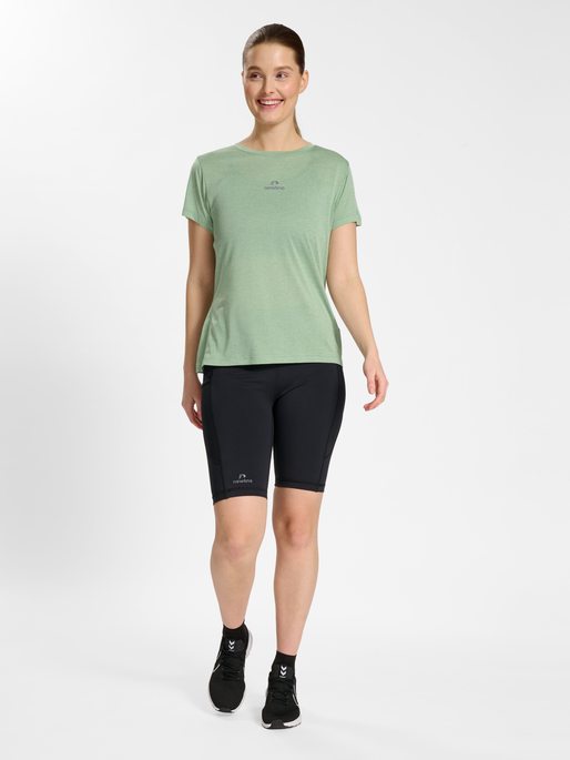 nwlCLEVELAND T-SHIRT S/S WOMAN, 6082, model